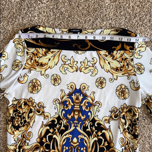 Forever Sheath Dress White Gold Blue Bateau Neckline Dolman Sleeves Women's - Picture 7 of 10